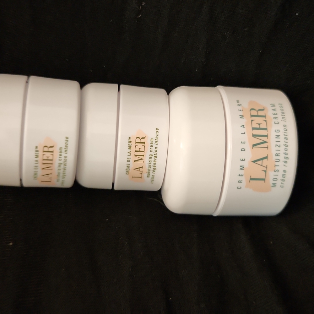 3  LA mer moisturizing cream tester size.